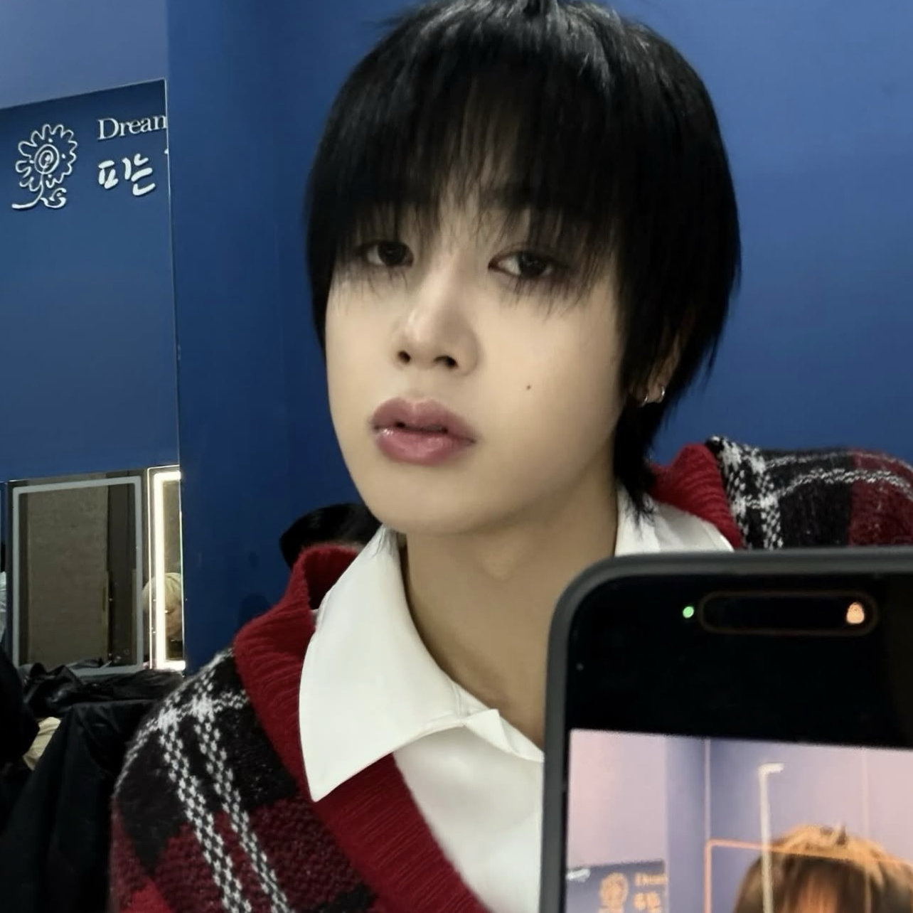 A moment captured by Xikers's fan