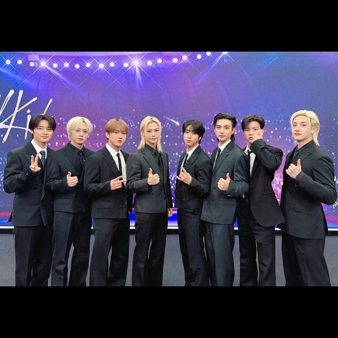 Behind-the-scenes cut of Stray Kids