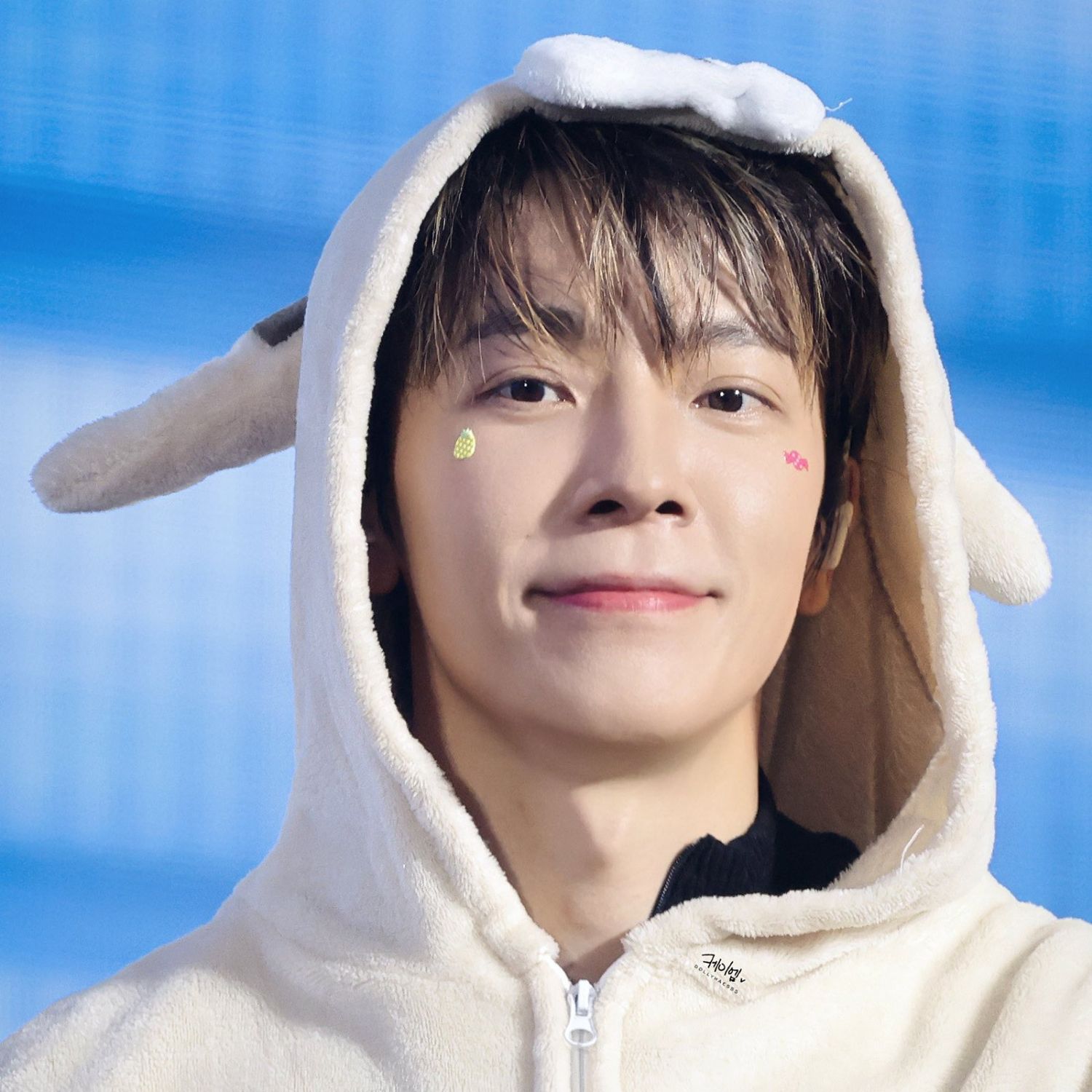 A moment captured by Donghae (Super Junior)'s fan