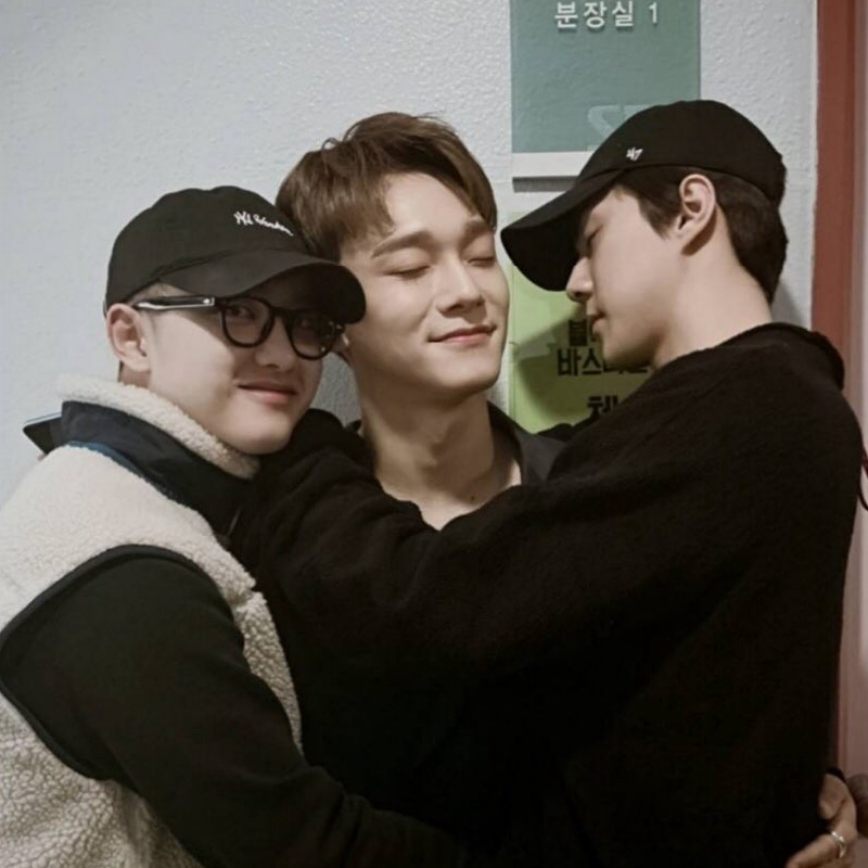 Behind-the-scenes cut of Chen (EXO)