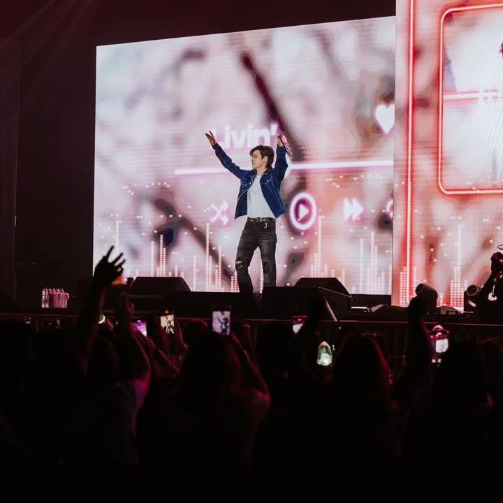 Latest photo of JAY B (GOT7)