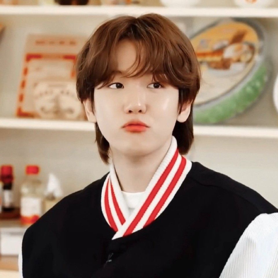 Behind-the-scenes cut of Baekhyun (EXO)