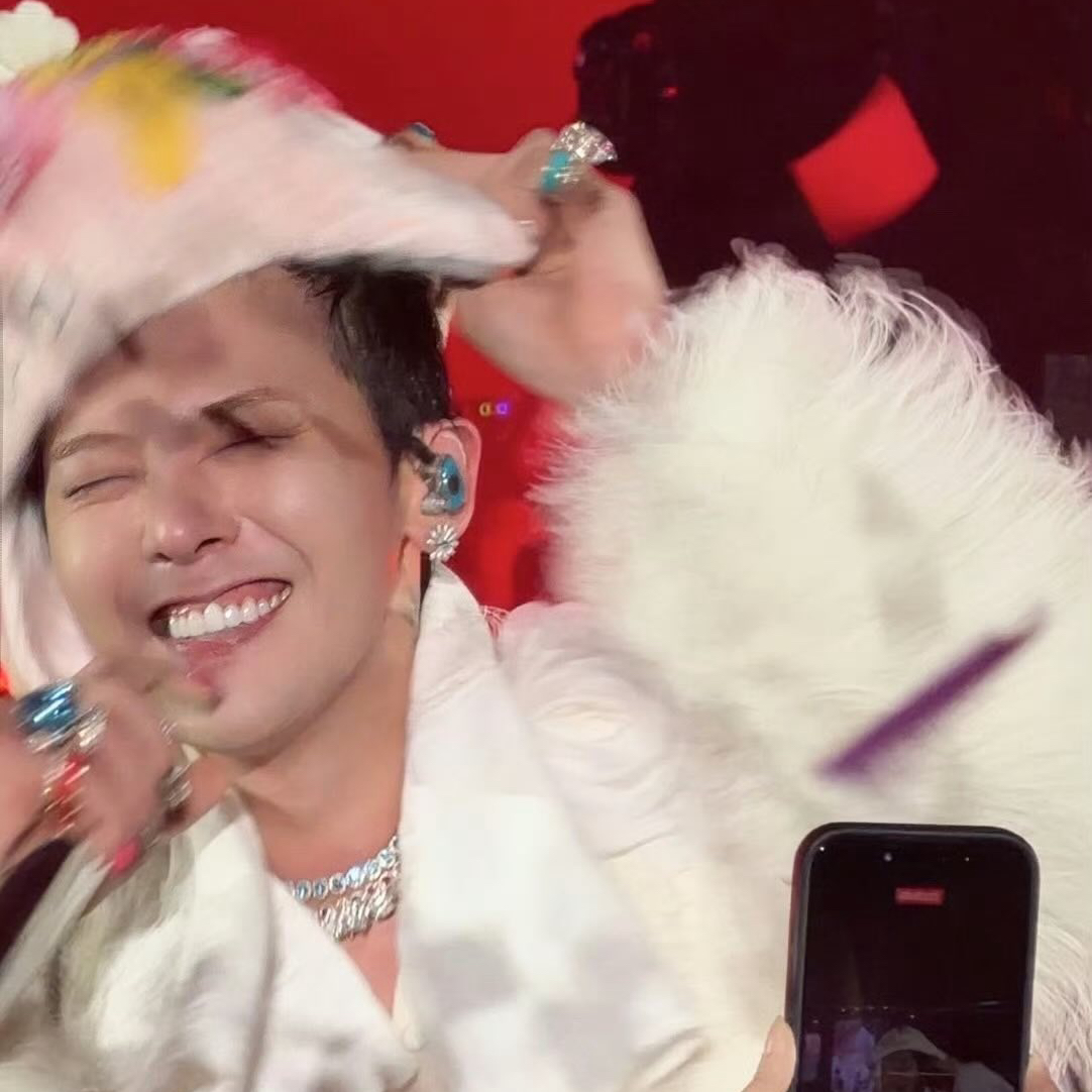 G-DRAGON (빅뱅)의 최신 사진