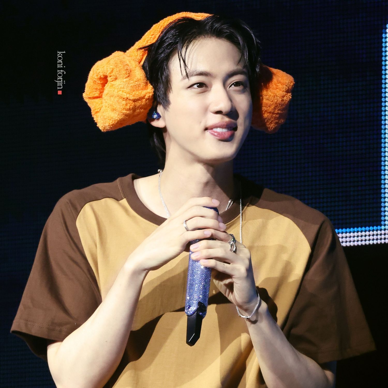 Latest photo of Jin (BTS)