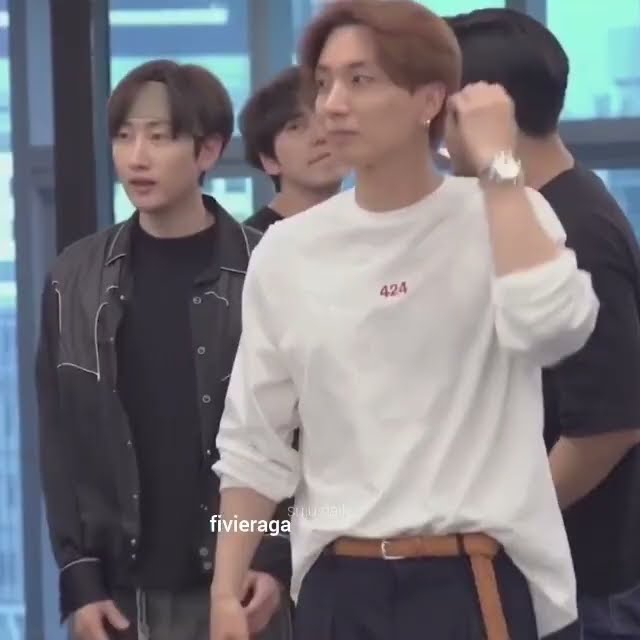 Recent activity shot of Leeteuk (Super Junior)