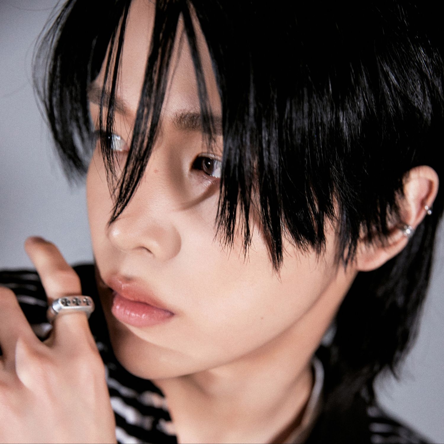 Latest photo of Sungchan (RIIZE)