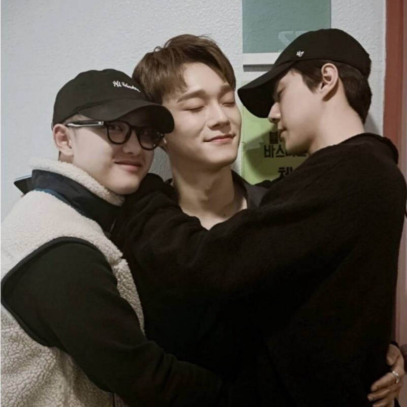 Behind-the-scenes cut of Chen (EXO)