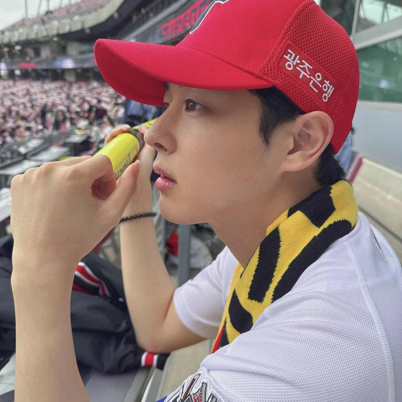Latest photo of Choi Byungchan