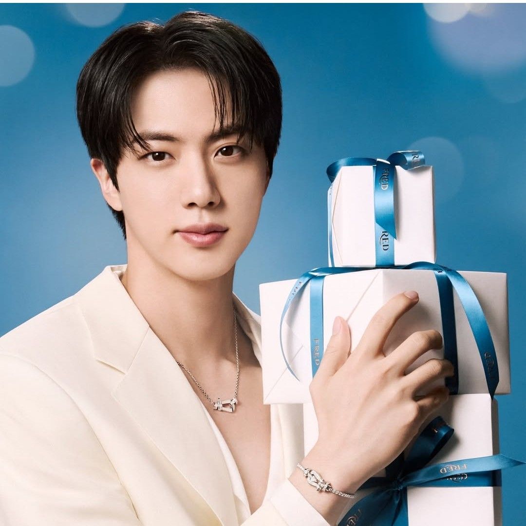 진 (방탄소년단)의 최신 사진
