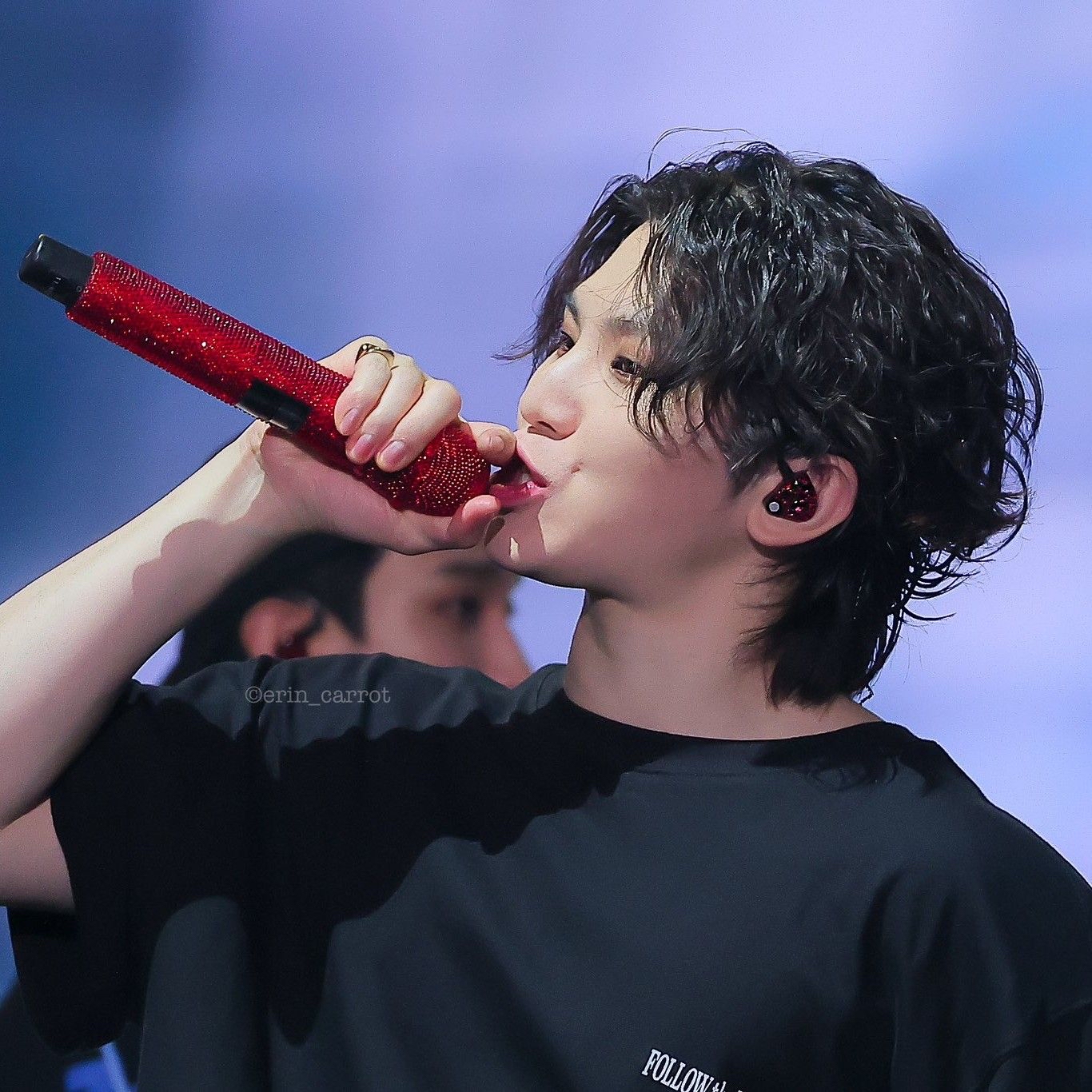 A moment captured by Woozi (SEVENTEEN)'s fan