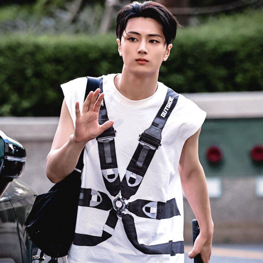 Recent activity shot of Jay (ENHYPEN)