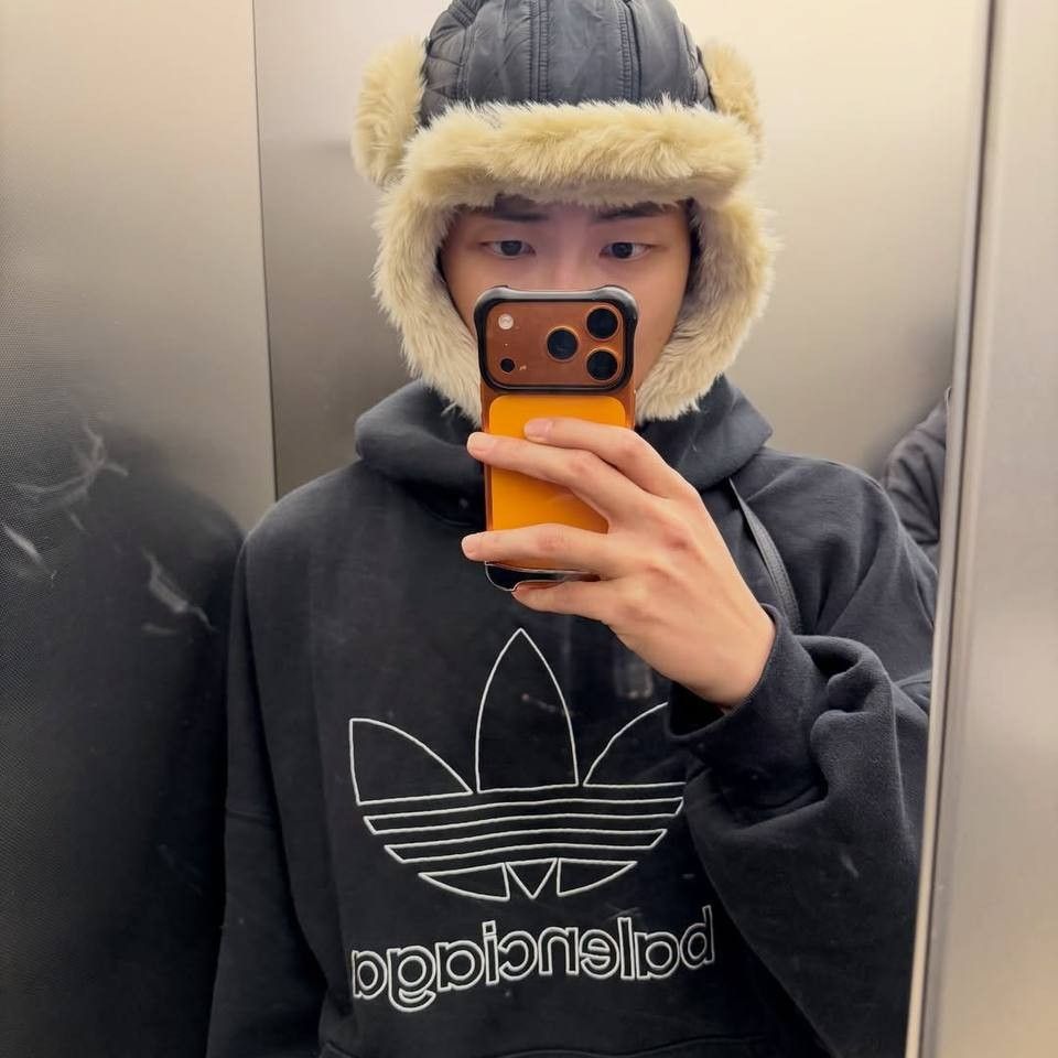 Latest photo of RM (BTS)