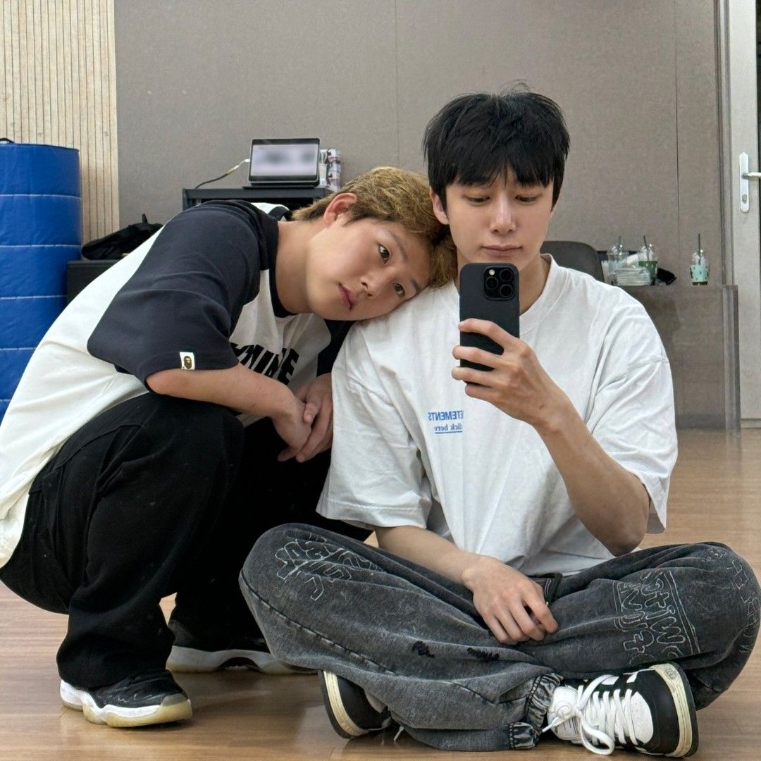 Recent activity shot of Hyungwon (MONSTA X)