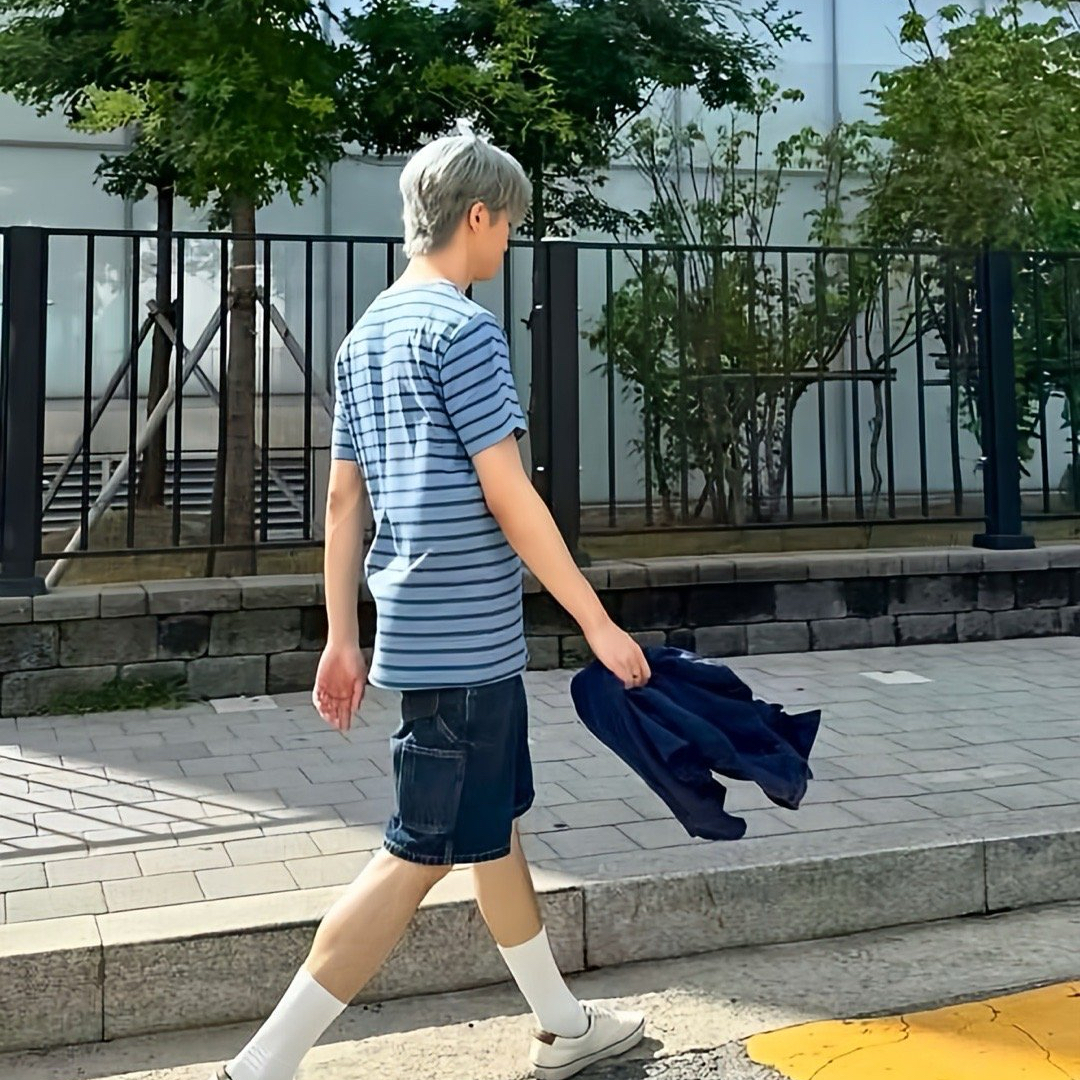 Latest photo of Mark (NCT 127, NCT DREAM)