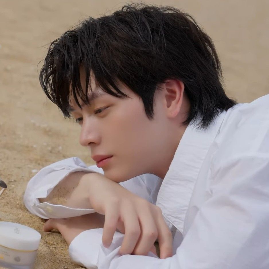 A moment captured by Yook Sungjae (BTOB)'s fan