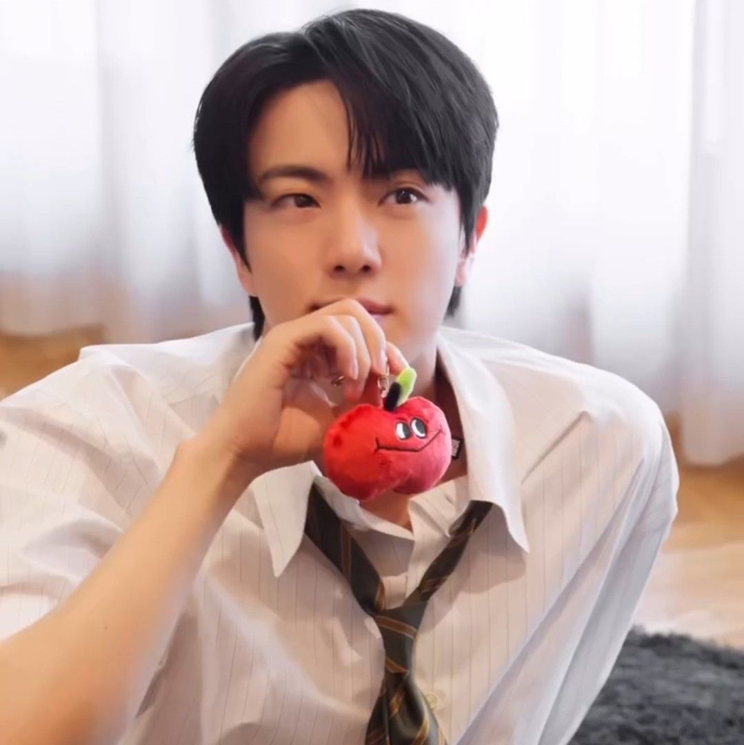 Foto terbaru Jin (BTS)