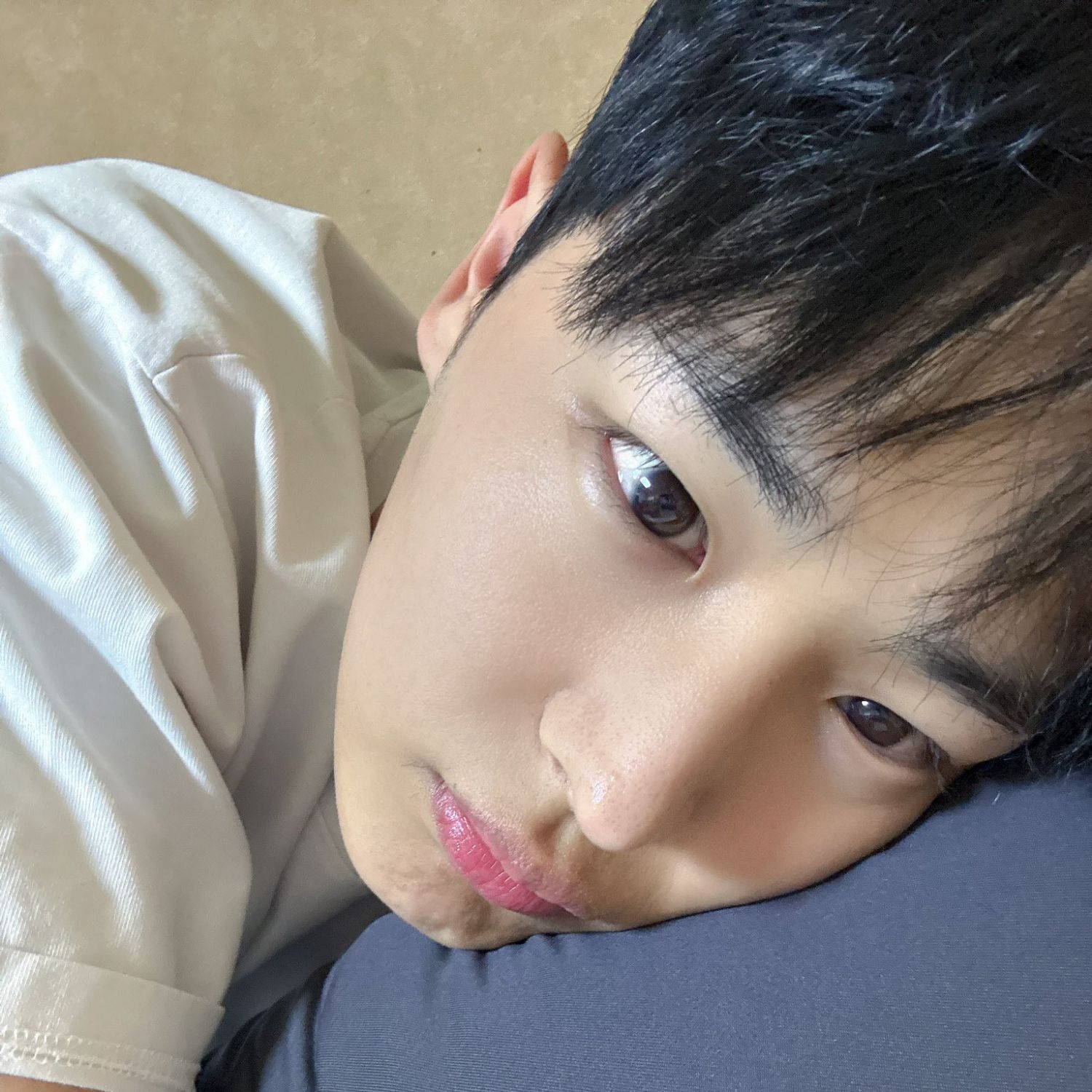 A moment captured by Choi Byungchan's fan