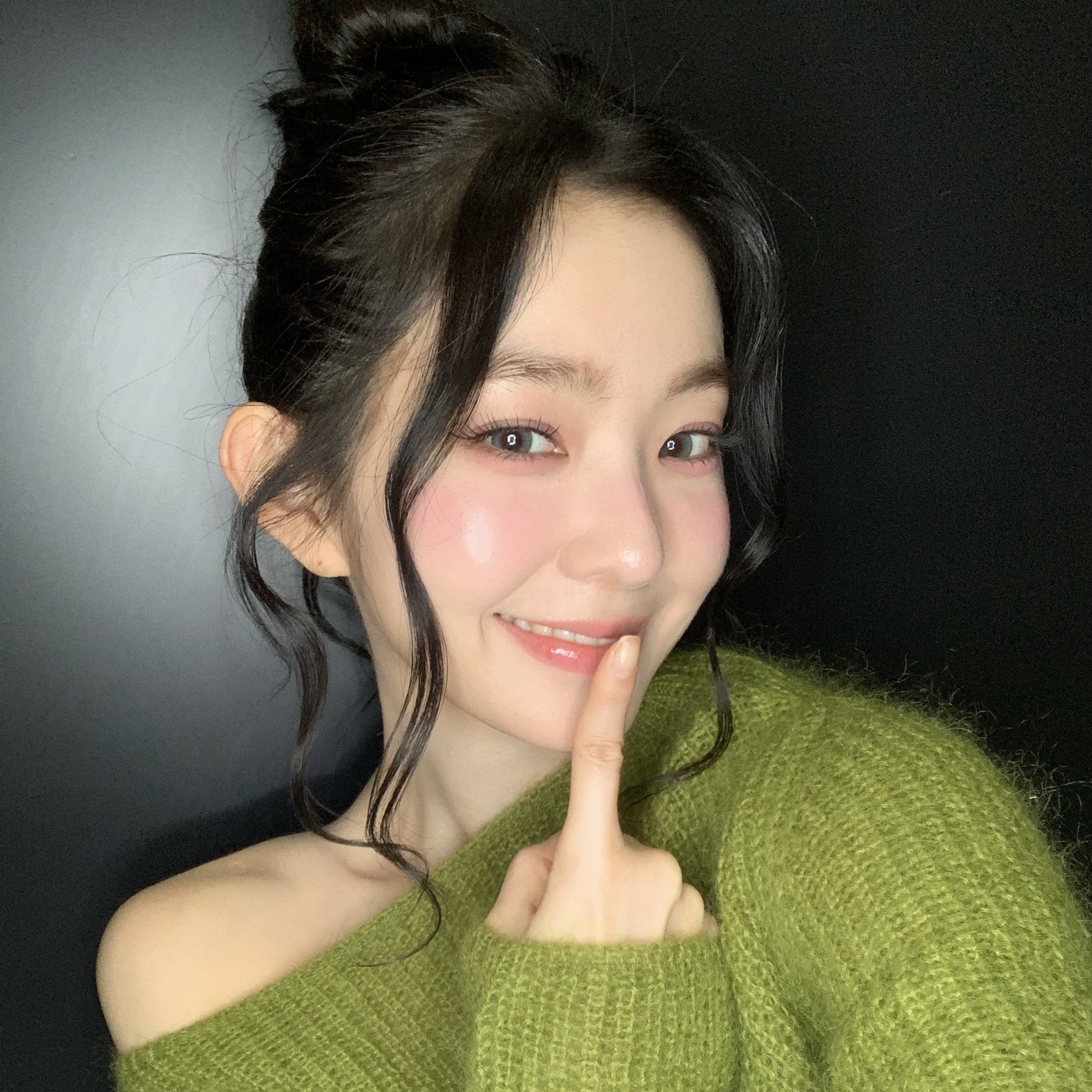 Irene (Red Velvet)的最新活动照片