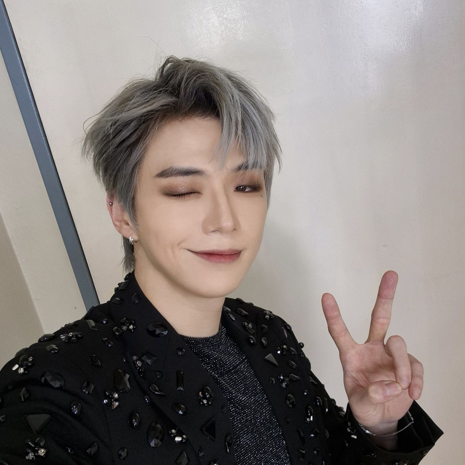 강다니엘의 비하인드 컷