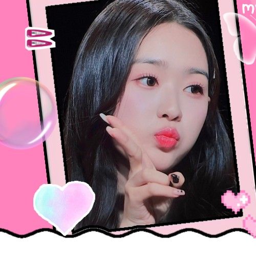 Latest photo of Kim Soomin (tripleS)
