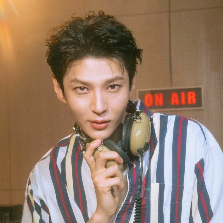 Behind-the-scenes cut of LEO (VIXX)