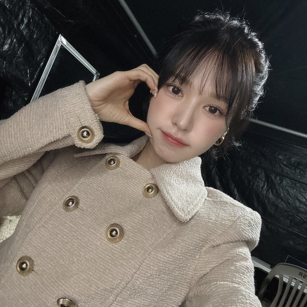 Behind-the-scenes cut of Wendy (Red Velvet)