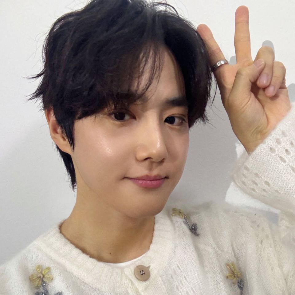 Latest photo of Suho (EXO)