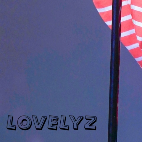 Recent activity shot of Jeong Yein (Lovelyz)