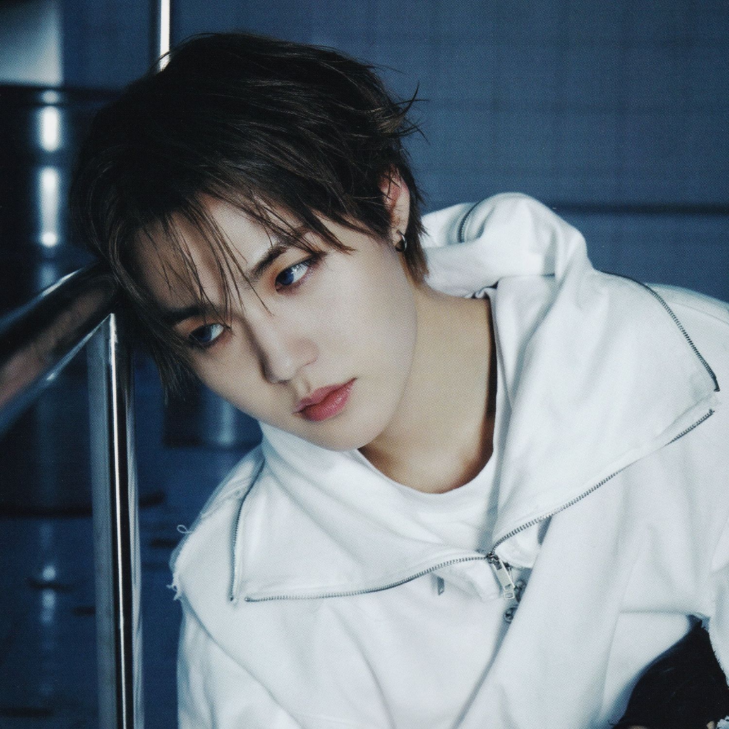 Foto terbaru Doyoung (TREASURE)