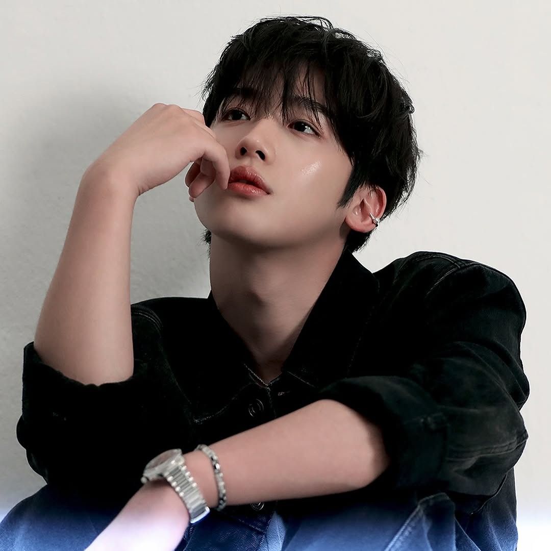 キム・ヨハン (WEi)の舞台裏ショット