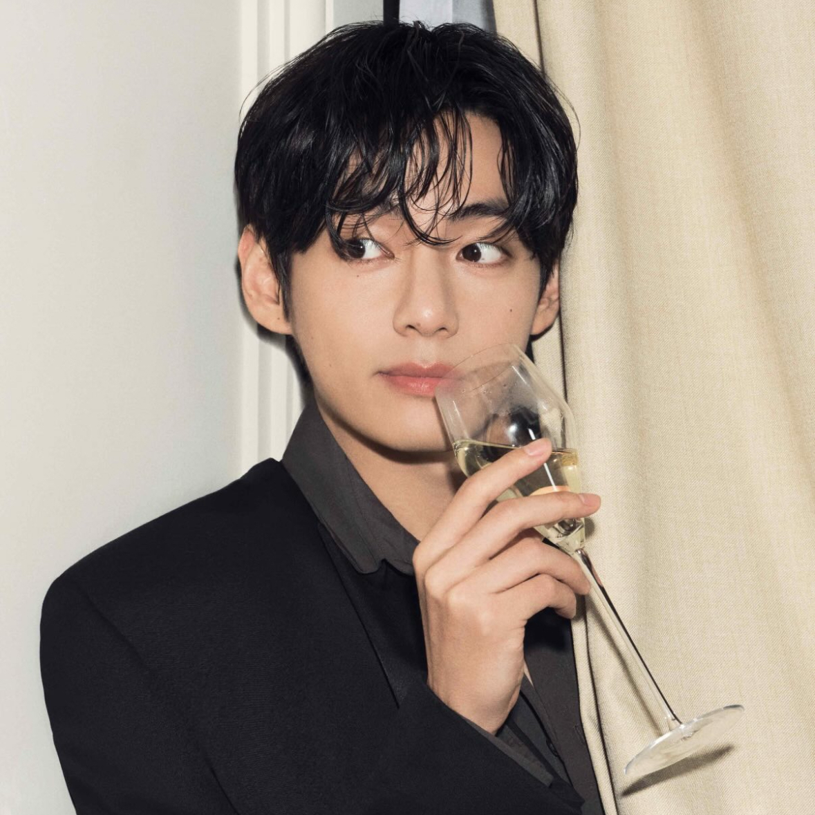 뷔 (방탄소년단) 팬이 찍은 순간