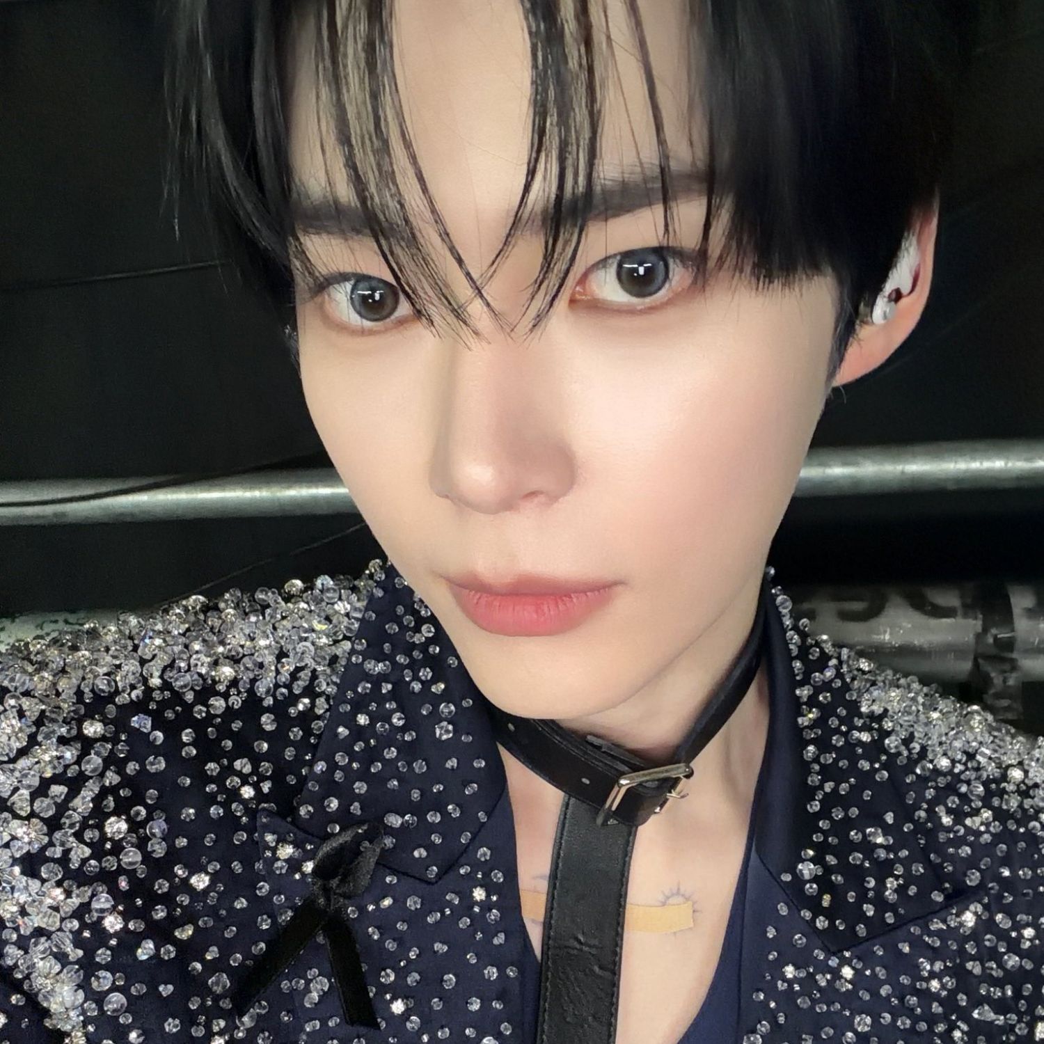 Latest photo of Sung Hanbin (ZEROBASEONE)