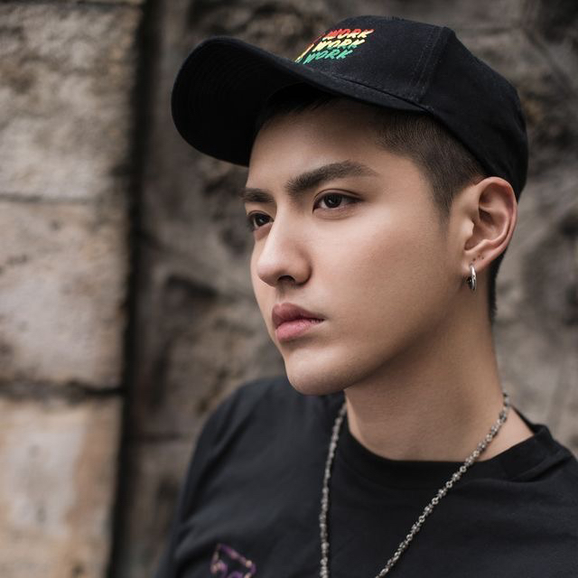 EXO의 비하인드 컷