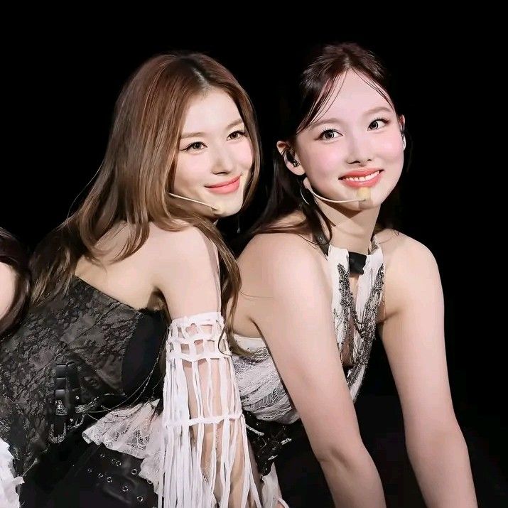 A moment captured by Sana (TWICE)'s fan