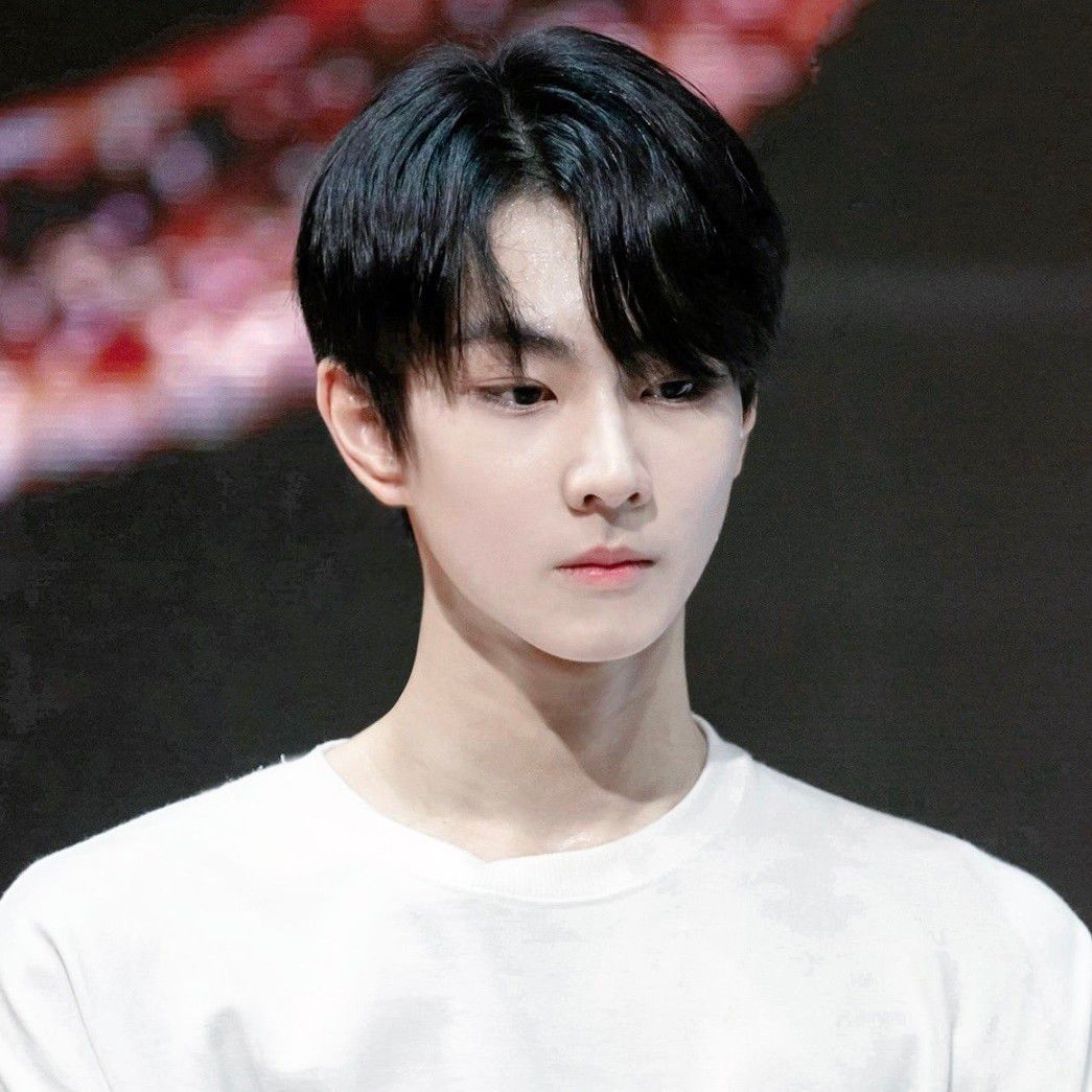 A moment captured by Jungwon (ENHYPEN)'s fan