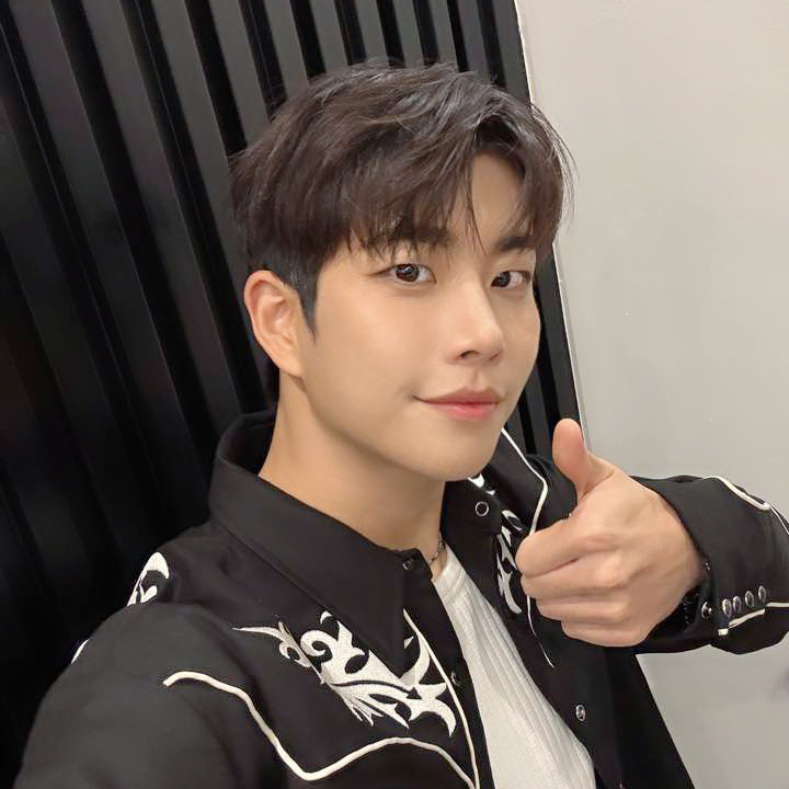 Foto aktivitas terbaru ASTRO