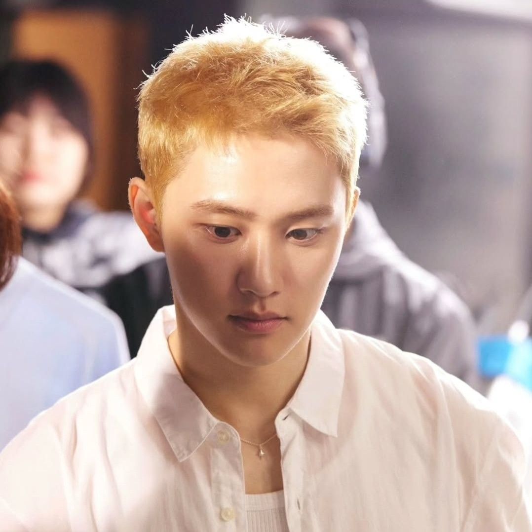 A moment captured by D.O. (EXO)'s fan