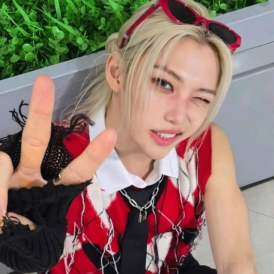 Recent activity shot of Felix (Stray Kids)
