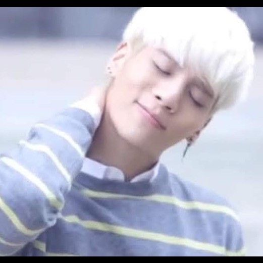 Recent activity shot of Jonghyun (SHINee)