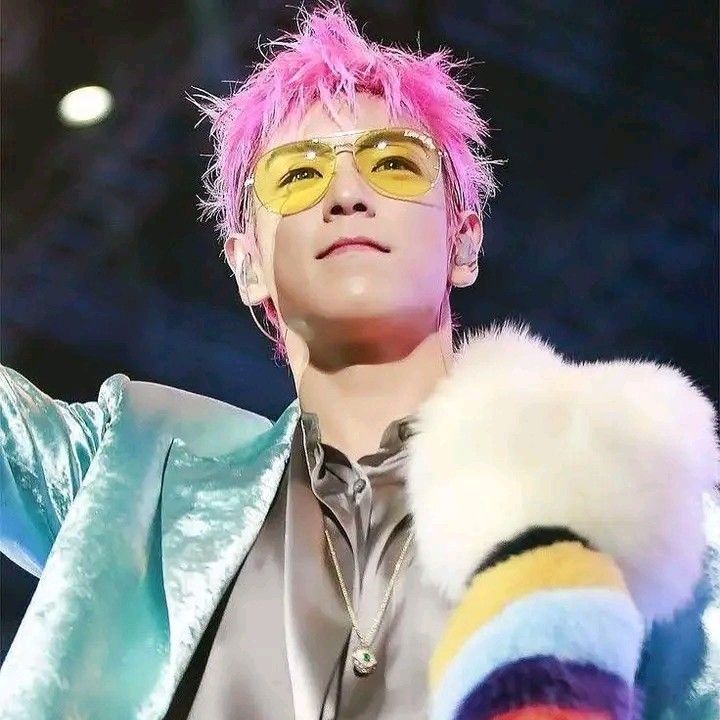 T.O.P粉絲拍下的瞬間