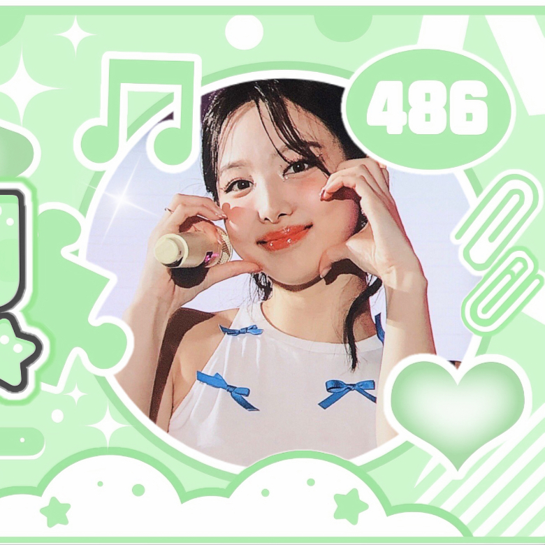 Behind-the-scenes cut of Nayeon (TWICE)