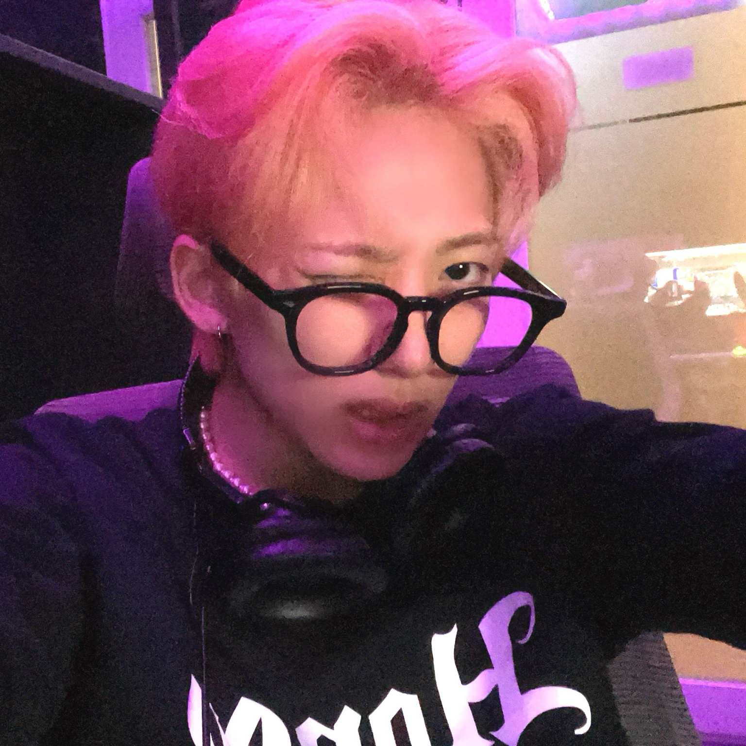 Recent activity shot of Minjae (Xikers)