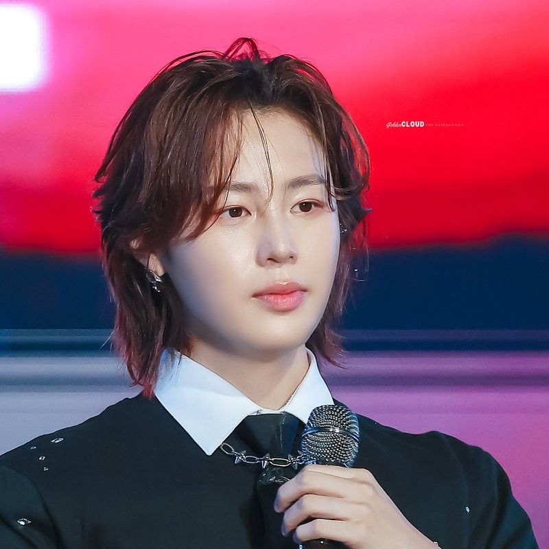 하성운 최근 활동샷