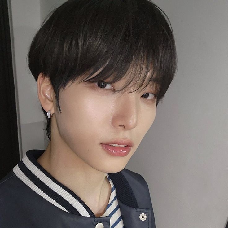 Recent activity shot of Seoho (ONEUS)