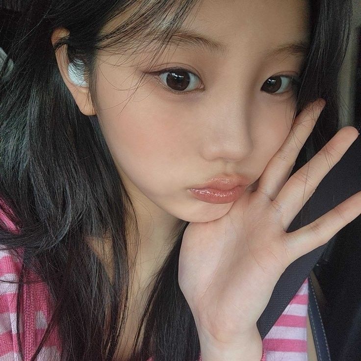 Latest photo of Wonhee (ILLIT)