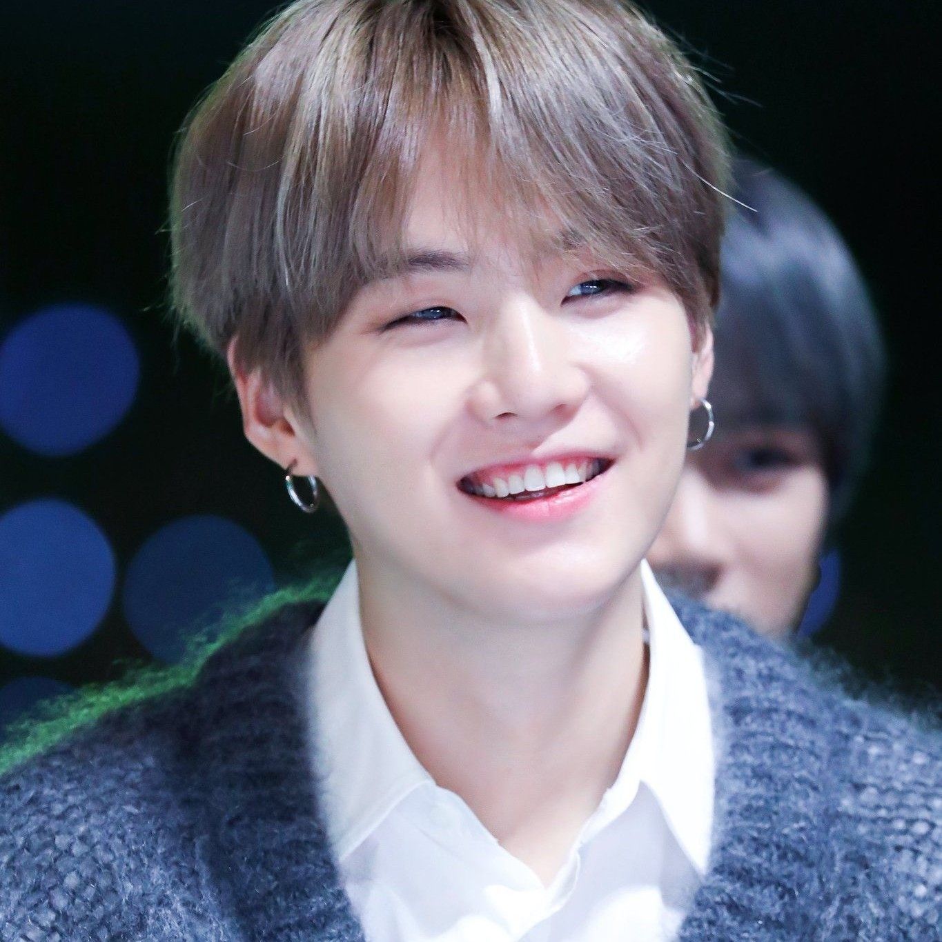 Potret di balik layar SUGA (BTS)