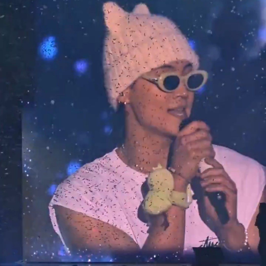 Recent activity shot of JAY B (GOT7)