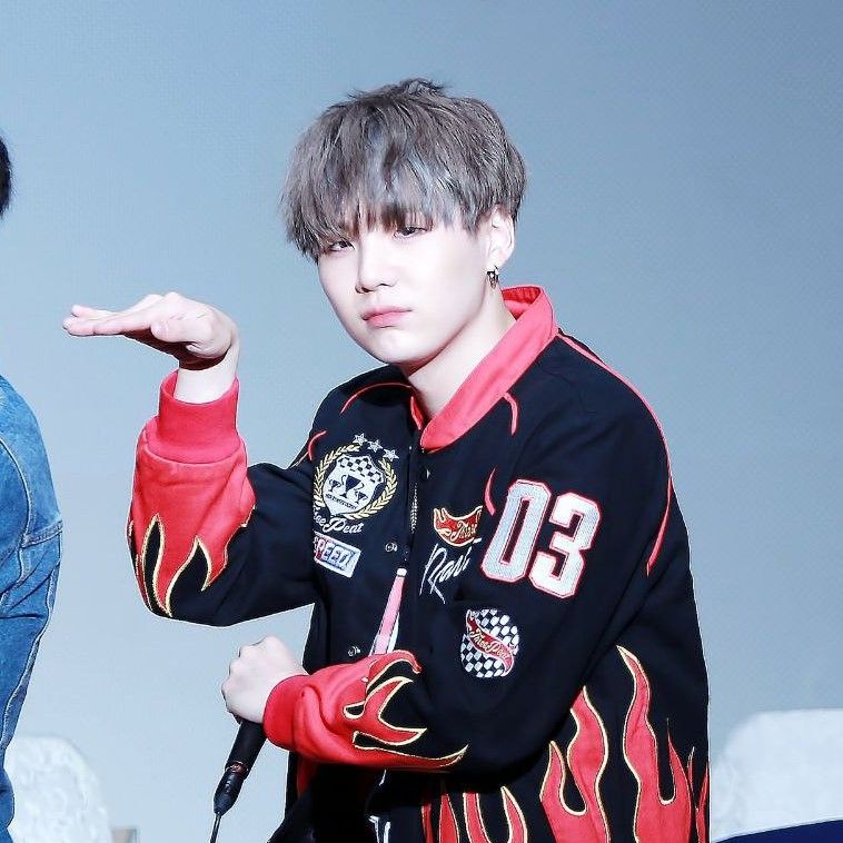 Latest photo of SUGA (BTS)