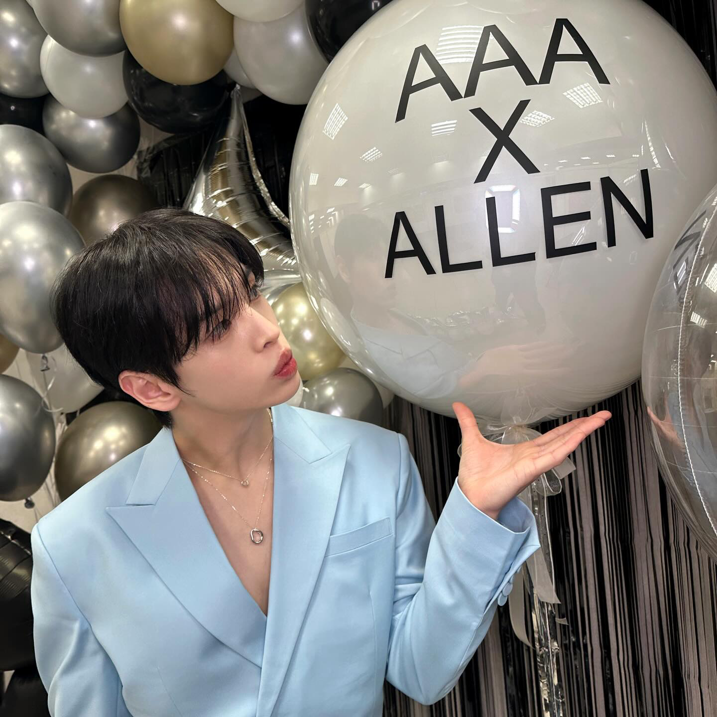 Behind-the-scenes cut of Allen (CRAVITY)