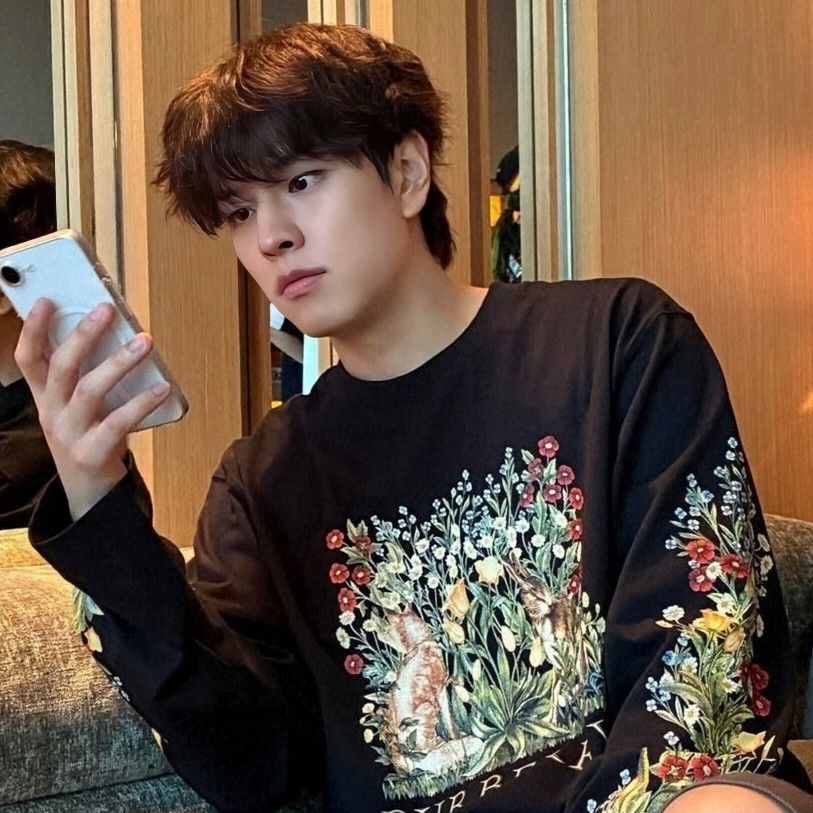 Recent activity shot of Seungmin (Stray Kids)